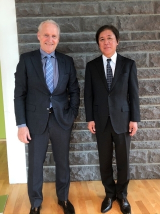 Ambassador Ozawa and Mr. Ari Trausti Guðmundsson