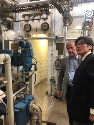 Ambassador Suzuki with Mr. Loftsson 1