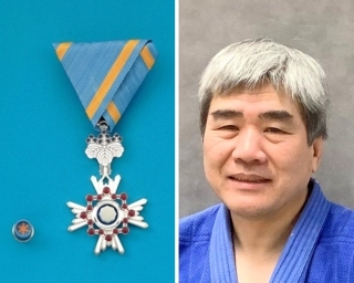 YI