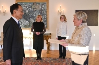 Presentation of Credentials