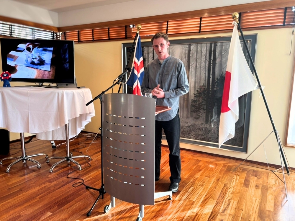 帰国留学生同窓会の開催