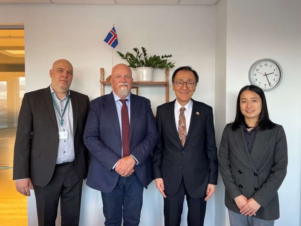 Director General and Ambassador Takewaka Keizo