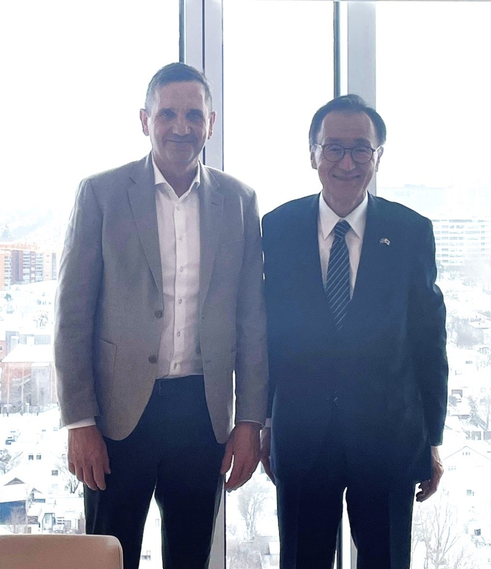  CEO of Landsvirkjun and Ambassador