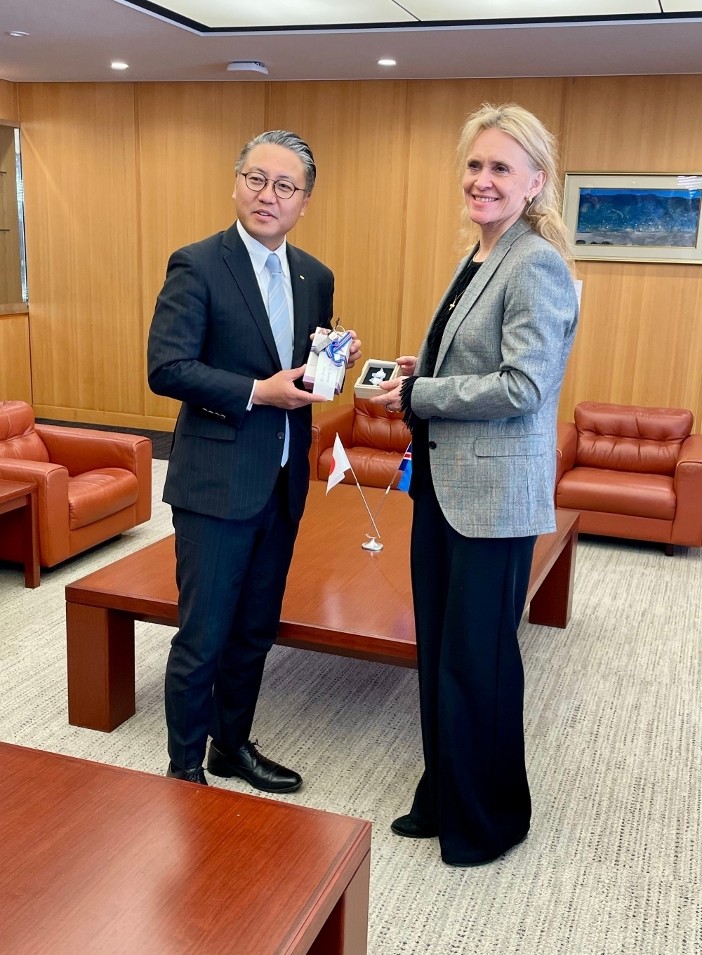 With Governor Oishi of Nagasaki Prefecture